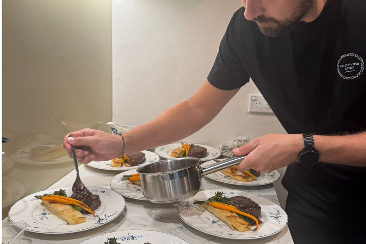 Private chef French Riviera plating gourmet dish